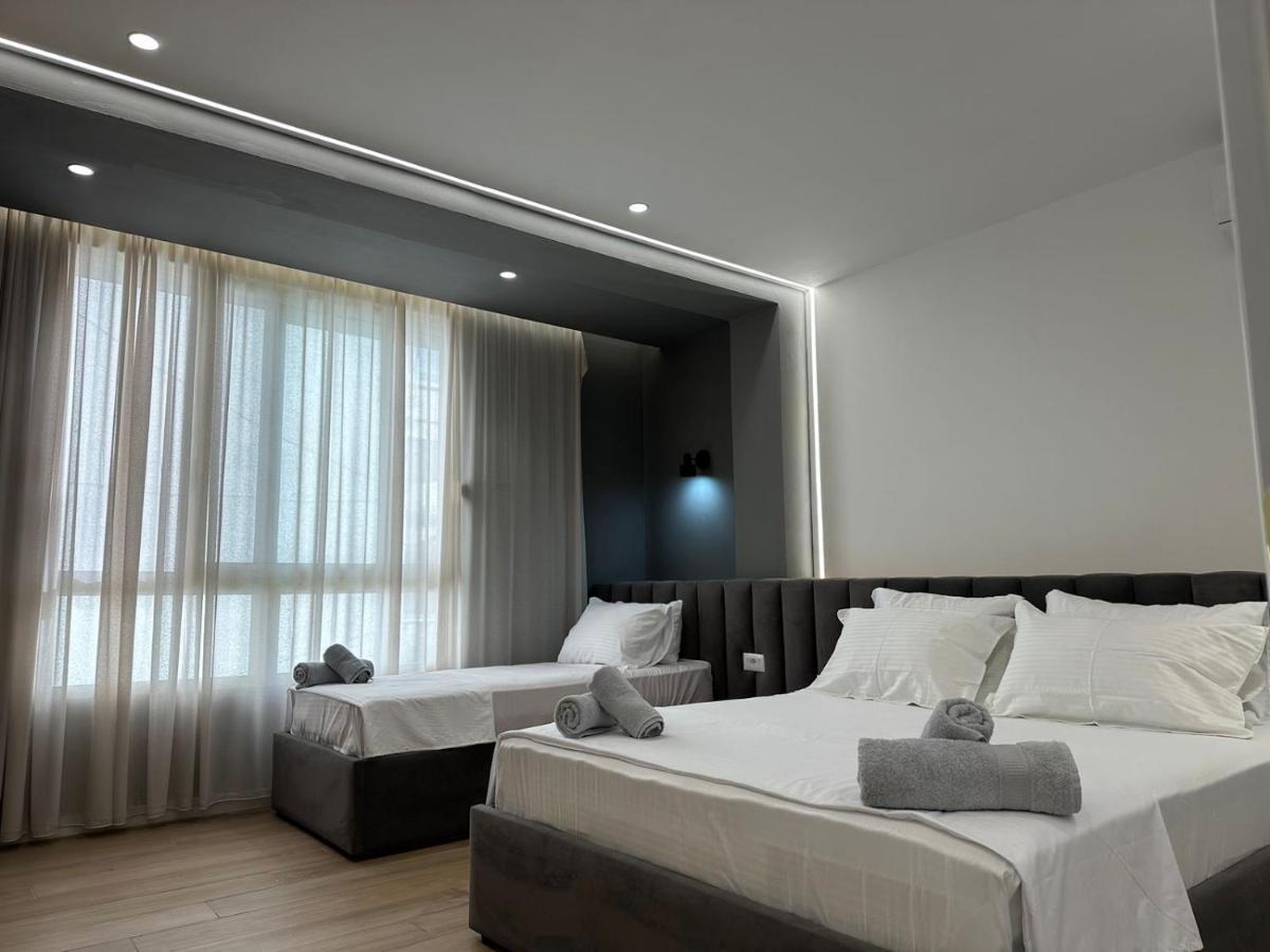 Luxurious Seaside Leilighet