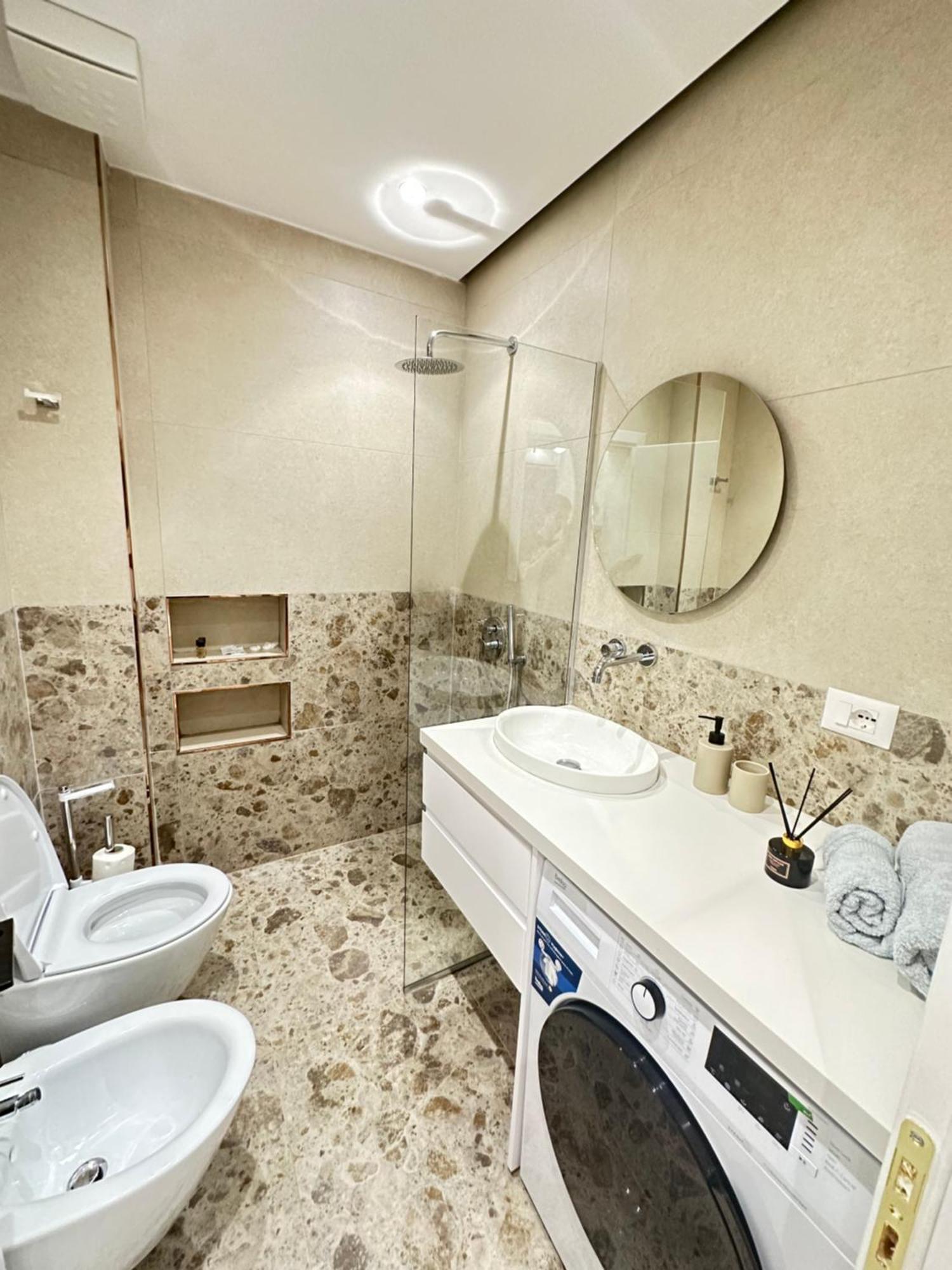 Luxurious Seaside Leilighet *